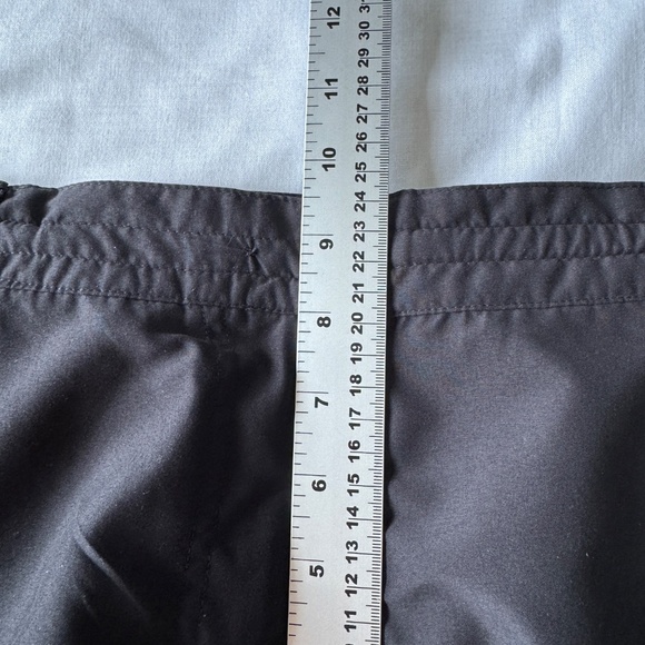 Reebok Men's Performance‎ Track Style Capri Pants Black Small Athleisure Hiking - Picture 11 of 16